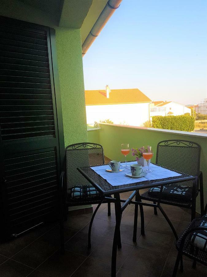 Apartmani Vincek Vodice Exterior photo